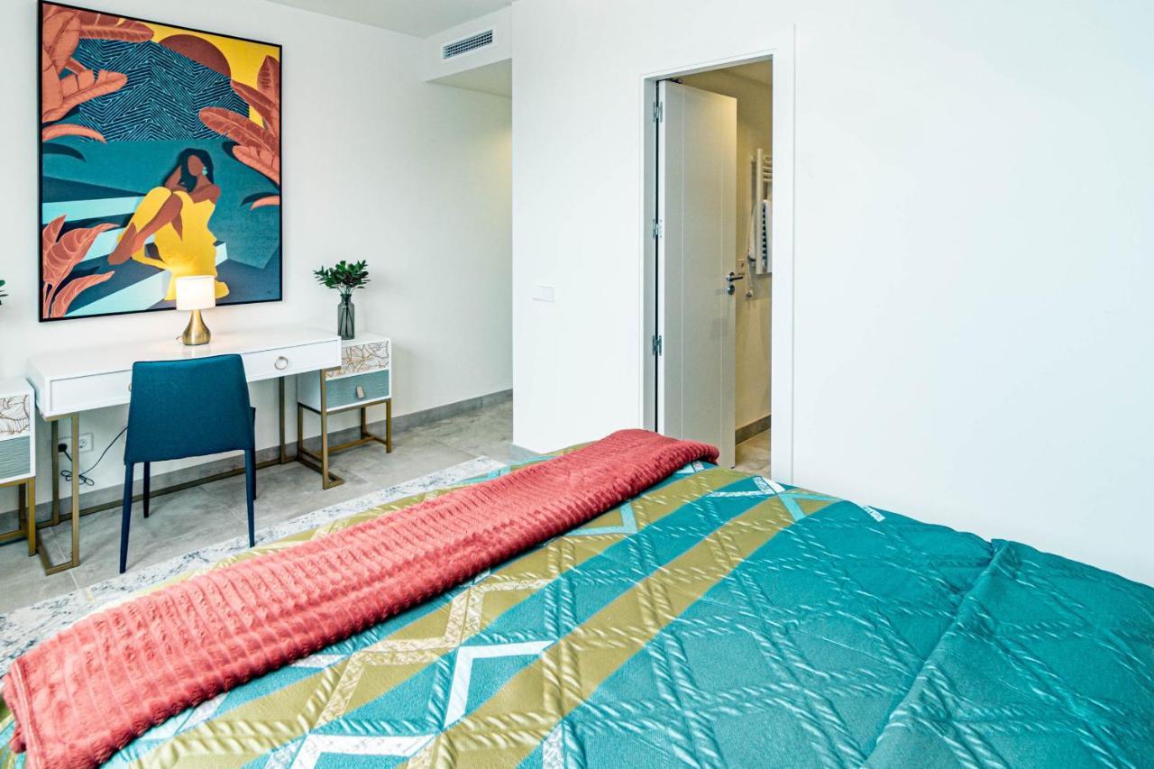 Inf25E- Tastefully Furnished Flat, Estepona Center Esterno foto
